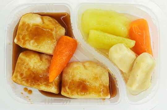 豉汁魚柳風味慕斯軟餐(便當)