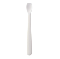 Skater_白色 餵養長湯匙 | Skater Brown/White Color silicone Long Spoon